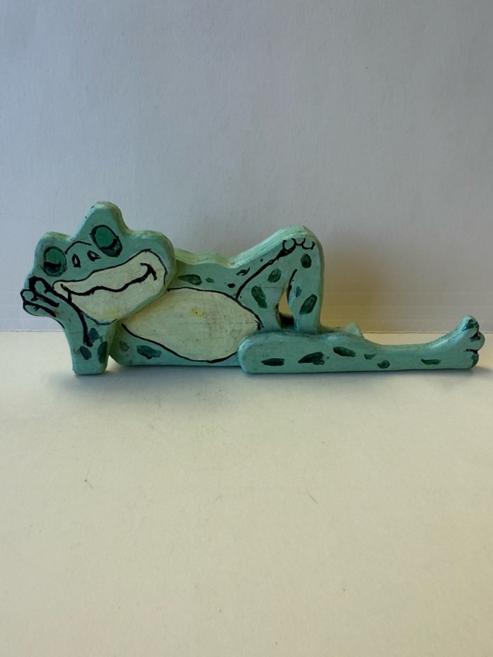 Vintage Folk Art 3D Hand Painted Shelf Sitter Lazy Laying Frog.